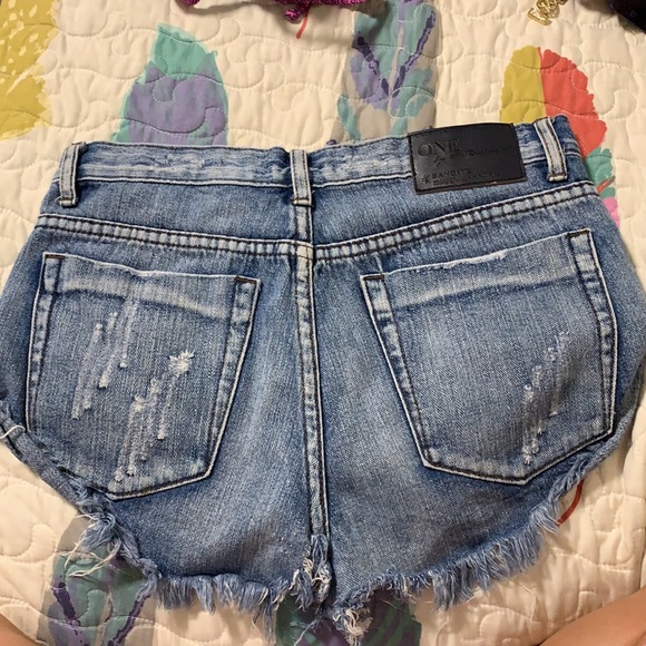 one teaspoon shorts - Picture 3 of 3